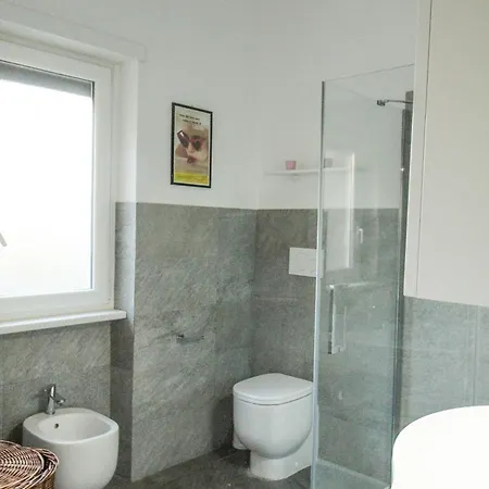7re Eur * Roma